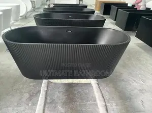 Stripes Black Bathtub