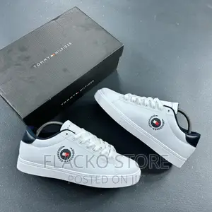 Original Tommy Hilfiger Classic Sneakers