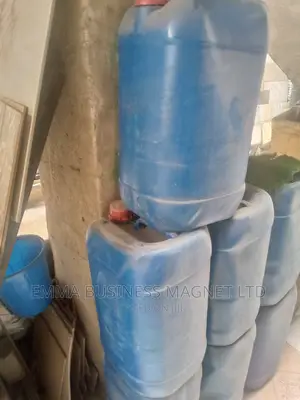 Chemicals for Cleaning of Tiles Toilets