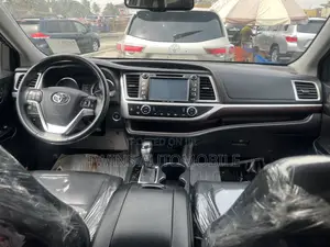 Toyota Highlander 2016 Gray