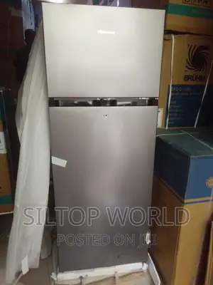 Hisense 205L Top Freezer Refrigerator