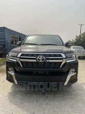 Toyota Land Cruiser Available for Rent