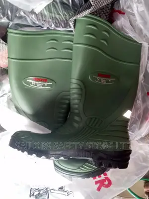 Trucker Rain Boot