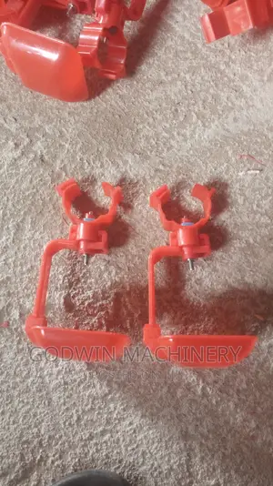 Nipple Drinkers for Cage