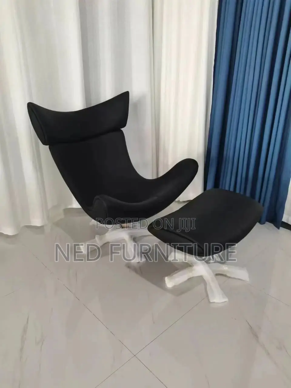 Quality Relaxing Chiar With Footstool