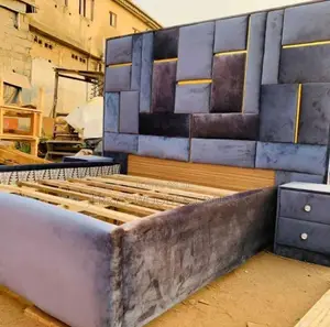4/Half by 6 Bedframe
