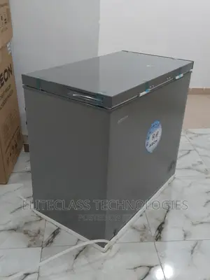 Aeon ACF200GK 202 Litre Compact Chest Freezer R600a