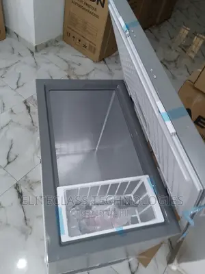 Aeon ACF200GK 202 Litre Durable Chest Freezer Grey Color