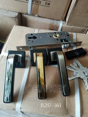 Complete Set of Black Onrose Lock