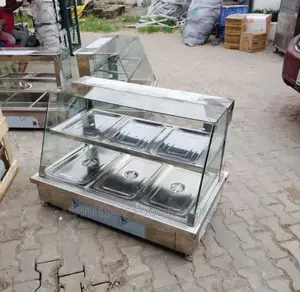6 Plates Food Display