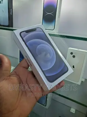New Apple iPhone 12 128 GB Black