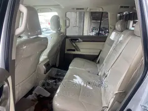 Lexus GX 460 Base 2013 Silver
