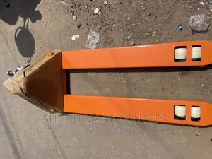 Pallet Truck 3000kg (3ton)