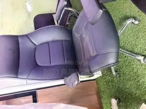 High Back Quality Office Swivel Chiar