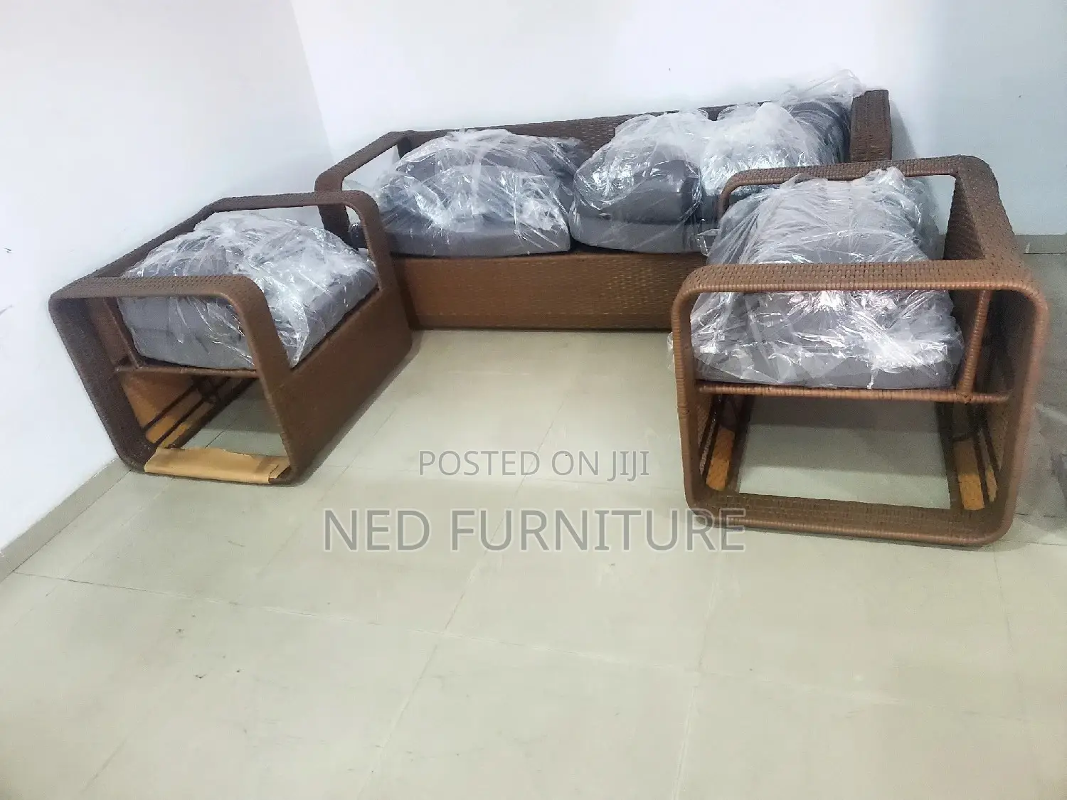 Complete Ratan Sofa Set