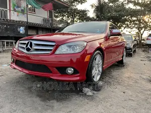 Mercedes-Benz C300 2010 Red