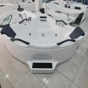 Angle Jacuzzi
