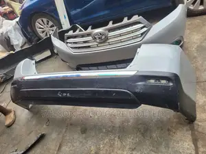 Complete Front and Back Bumper Highlander 012 Available