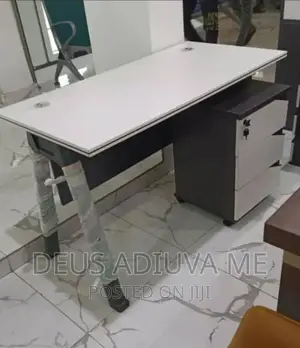 Office Table With Mobile Drawer for Manager