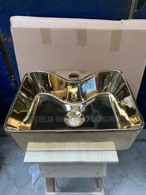 Pure Gold Counter Basin