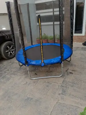 6ft Trampoline