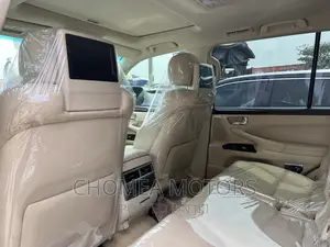 Lexus LX 2016 Black