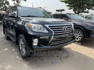 Lexus LX 2016 Black