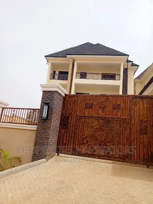 7bdrm Duplex in Asokoro for sale