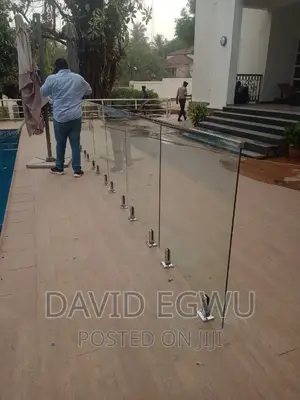 Glass Pool Rail