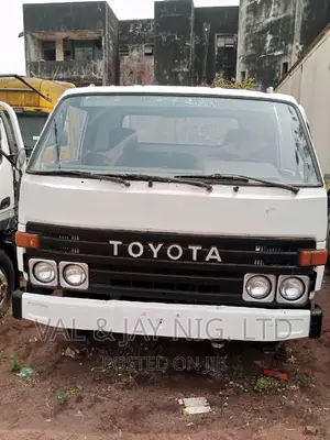 Toyota Dyna 300 - Long Bucket Chassis (B14 DIESEL Engine)