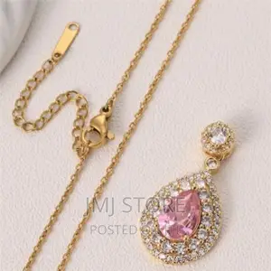 Luxe Collection Zircon Pendant Necklace