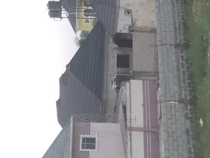 Jerrytech Black and White Shingles