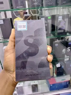 New Samsung Galaxy S22 Ultra 256 GB Black