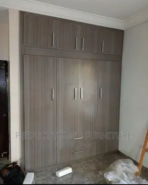 Family Size Wardrobe