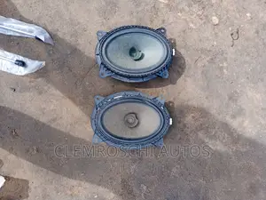 High Quality Certified Speakers for Toyota Lancruiser Prado