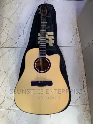 Quality Merida Extrema C-26dces Electro Acoustic Guitar