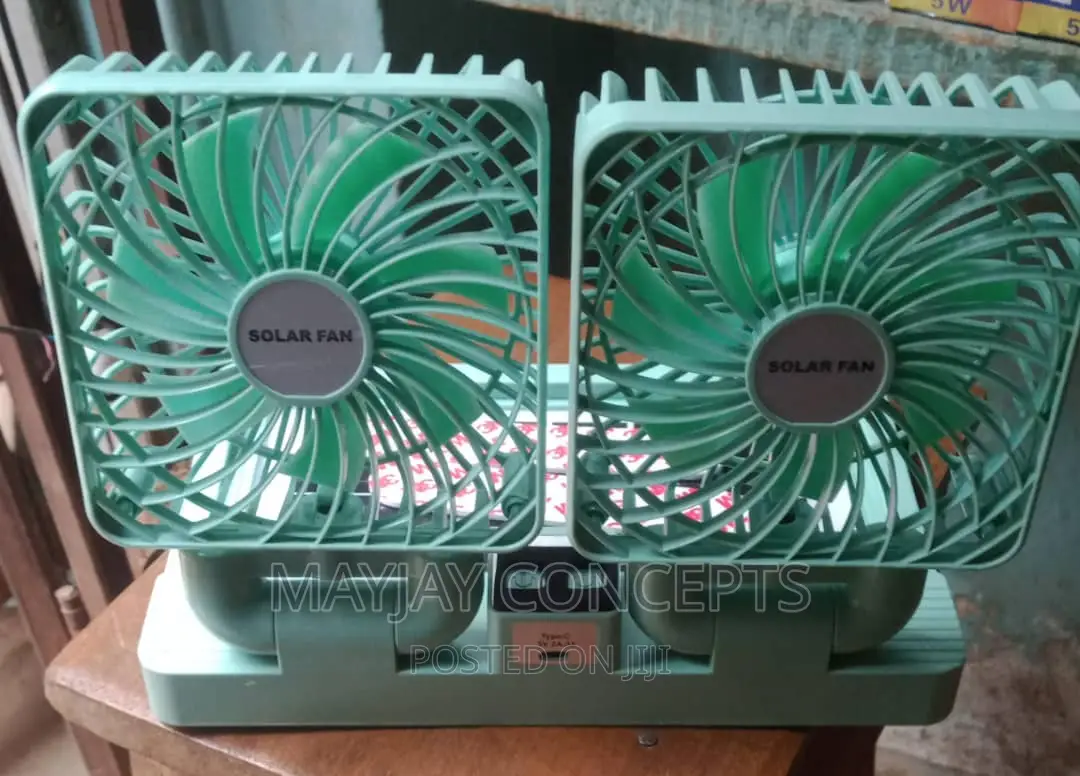 Double Head Solar Table Fan With Solar Panel