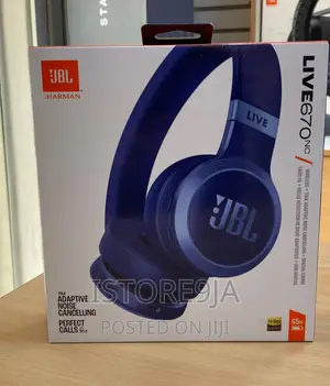 JBL Live670