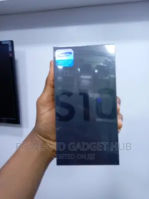 New Samsung Galaxy S10 128 GB White