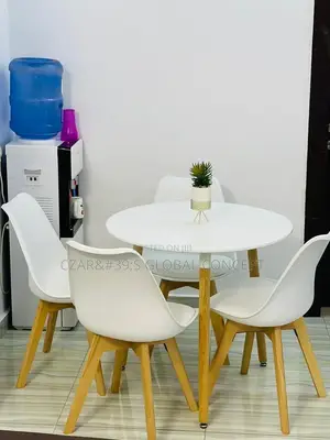 Four Seaters Diner Set