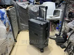 Small Size Quality Aluminum Frame Unbreakable Luggage