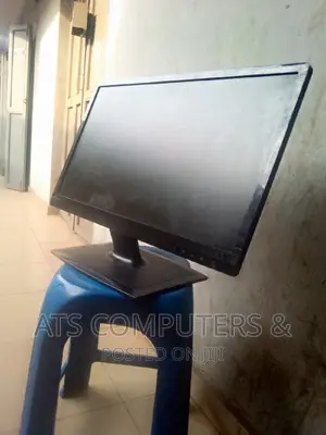 High Resolution 24 Inches Monitor