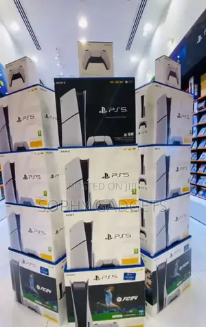 Brand New Ps 5 Standard//Digital Slim