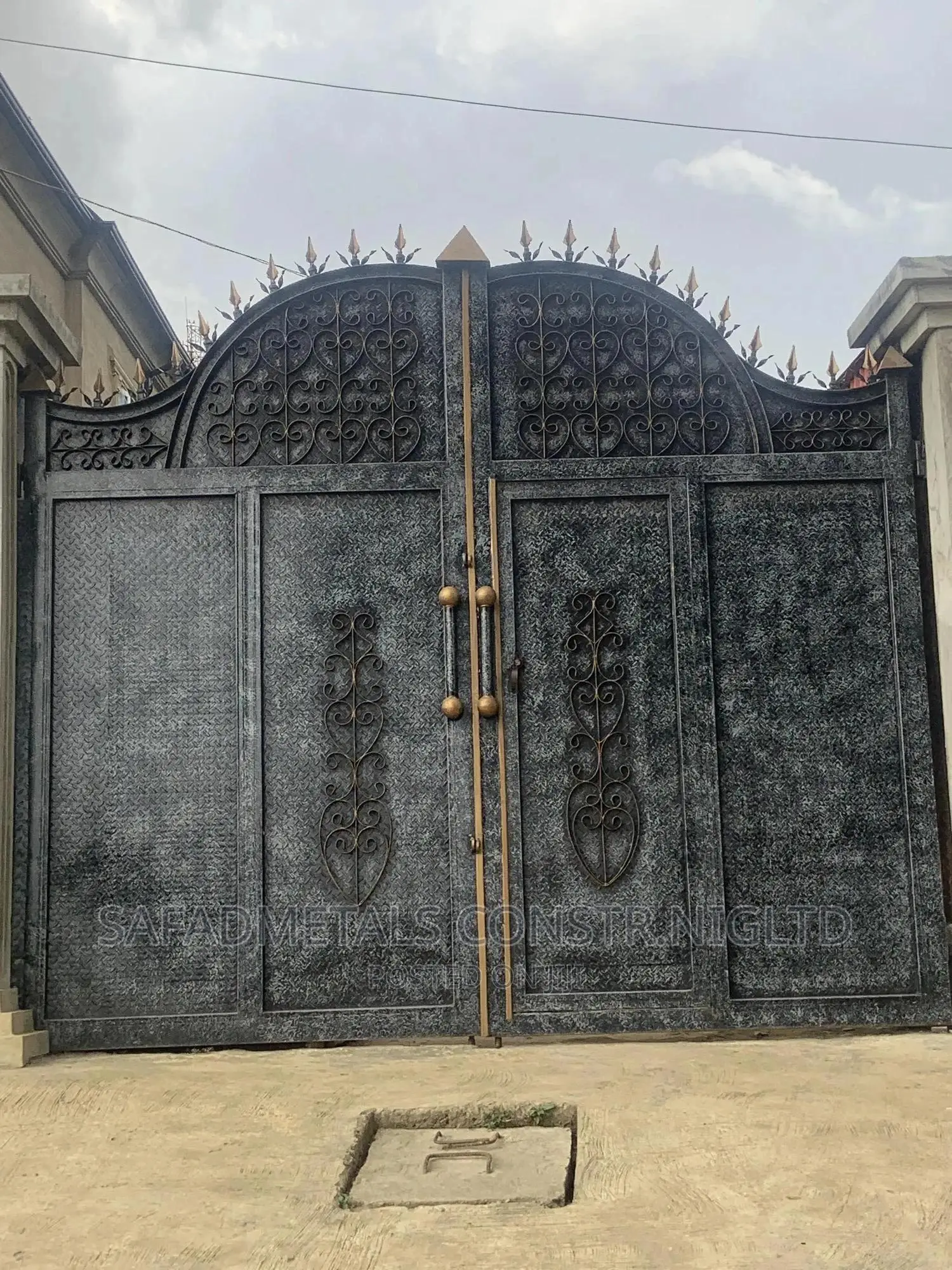 Arc Design Gate