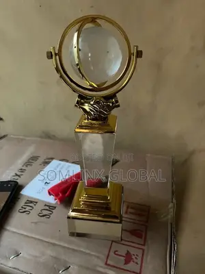 Trophies Award Plaque Vv