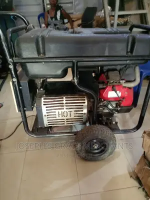 15kva (Petrol) Basic Generator. 110v/220v/400v (USA)