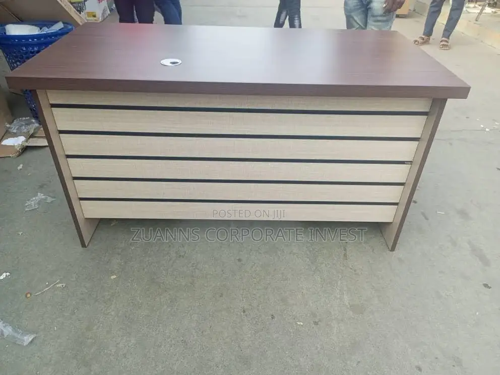 1.6 YF Office Table