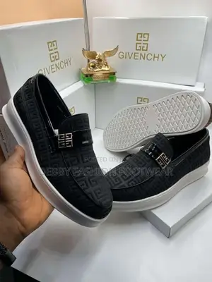 Givenchy Quality Men Shoe