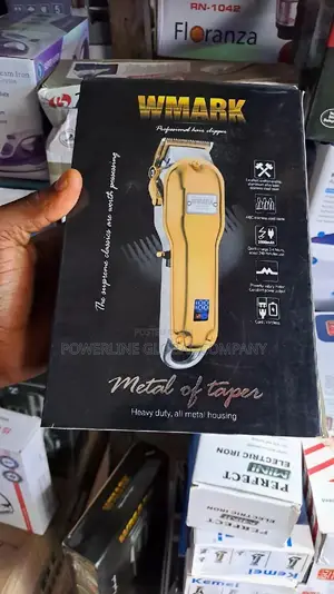 Rechargeable Clipper With High Cutting Precision/ Battery