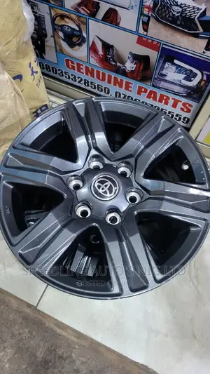 Complete Set of Rims Toyota Hilux 2021/2023 Model Original